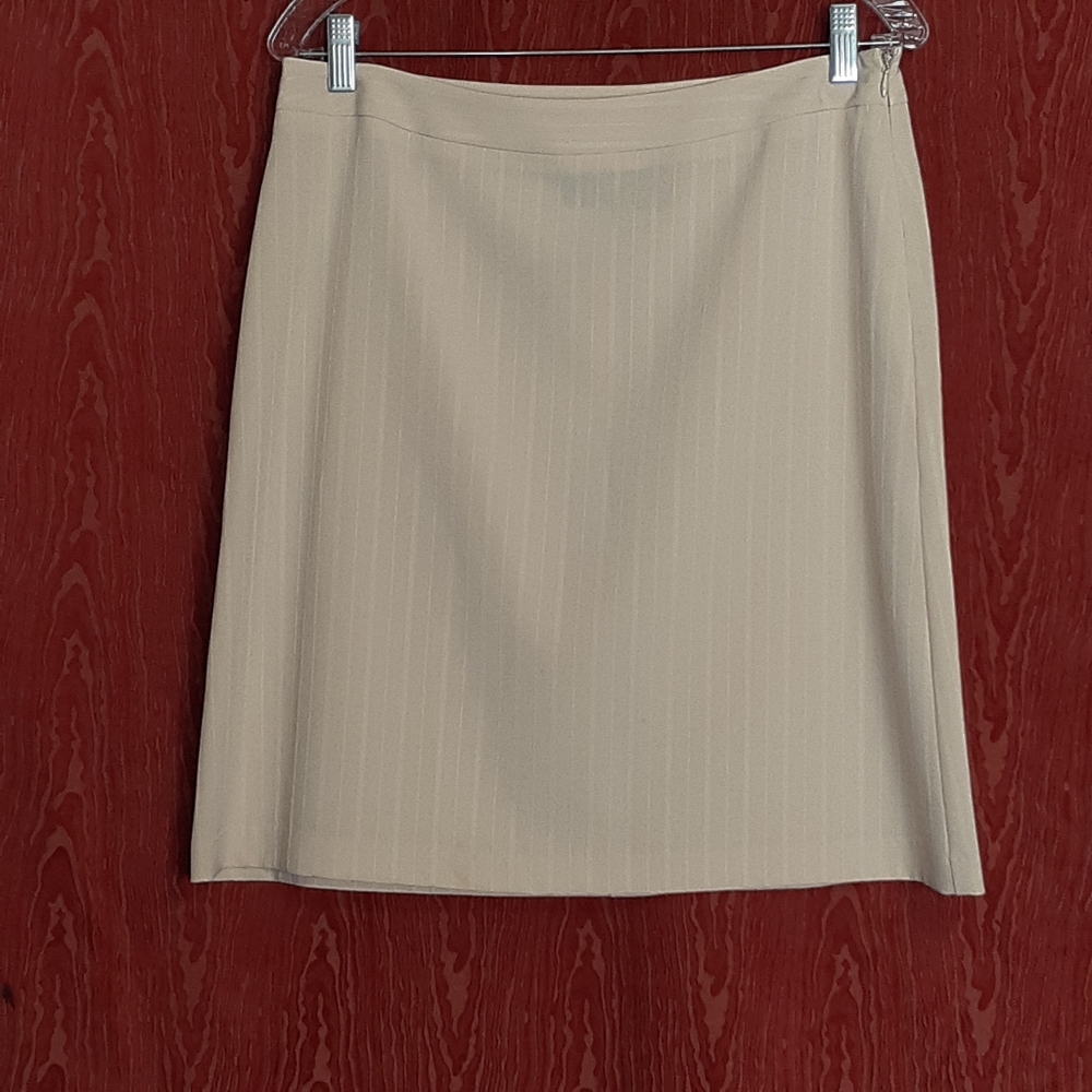 TRACY EVANS 2 PIECE PEACH COLORED WOMEN'S SKIRT SET SIZE 7 - Picture 2 of 7
